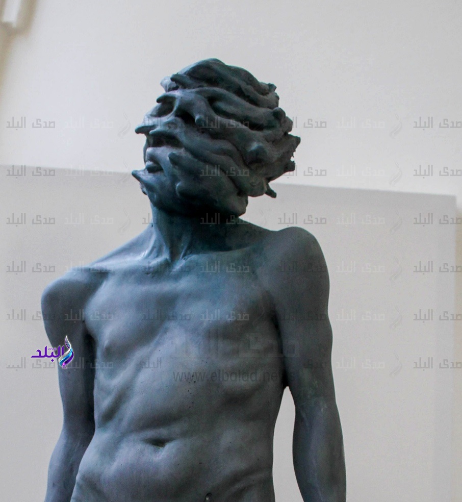 عمل فنى 
