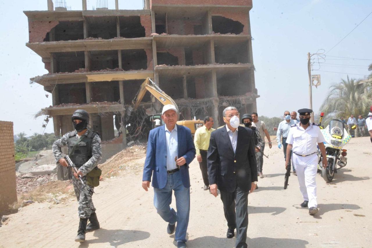  اللواء محمود شعراوى وزير التنمية المحلية