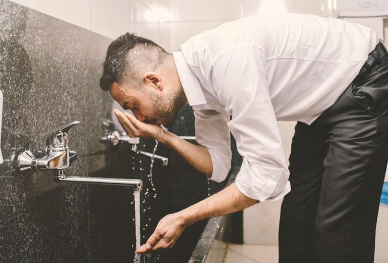 حكم المضمضة