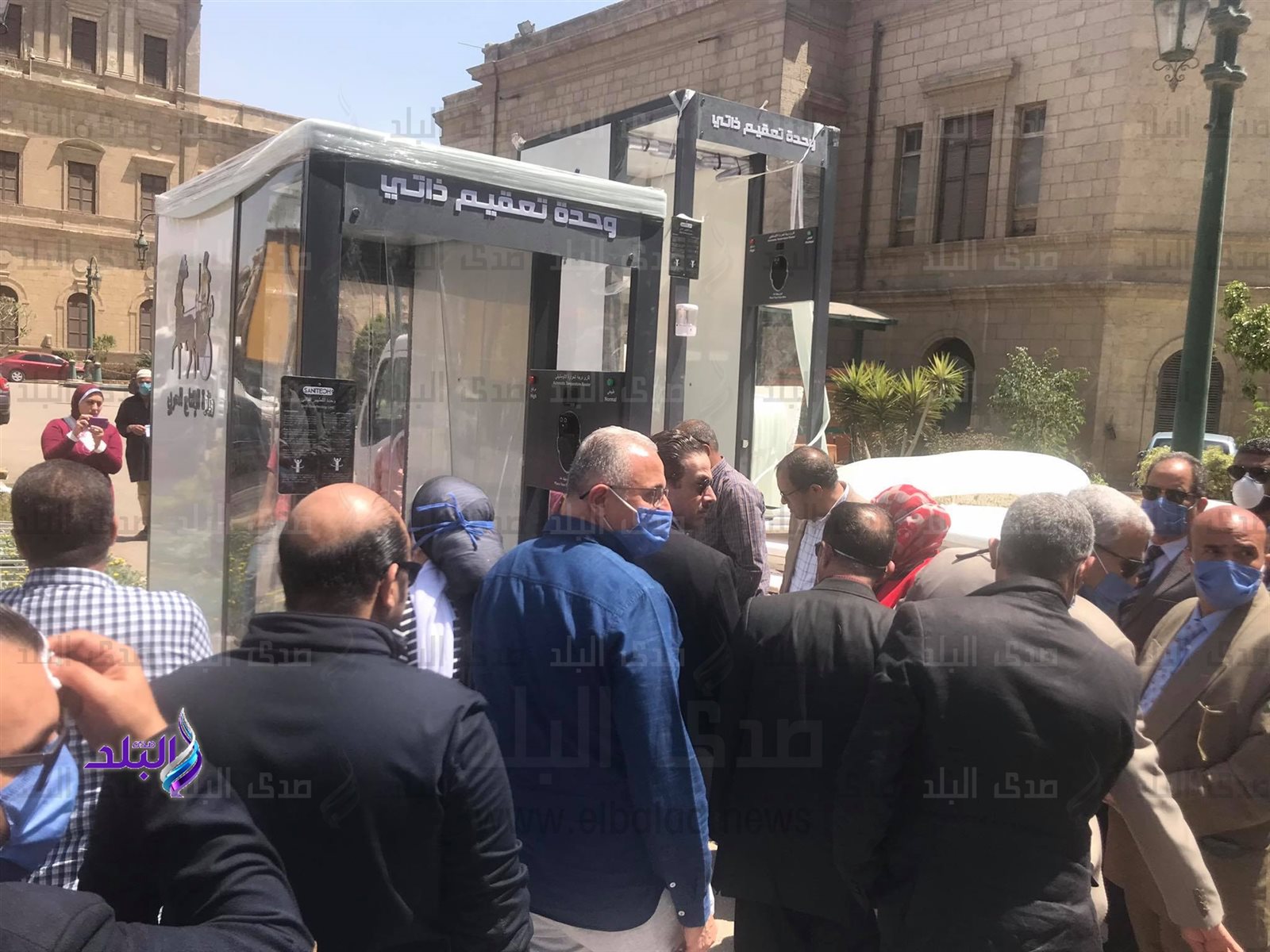  تركيب بوابات جديدة للتعقيم الذاتي فى البرلمان