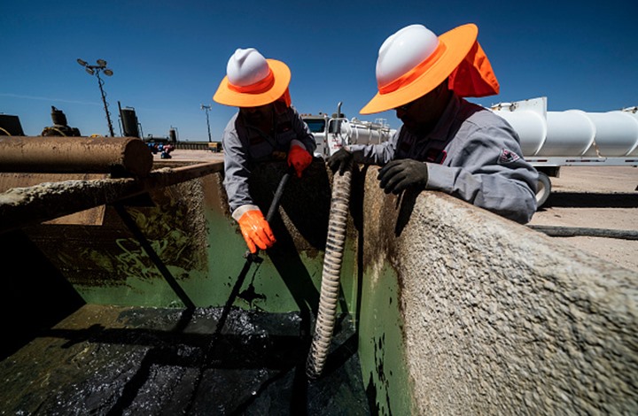 إنهيار النفط الأمريكي