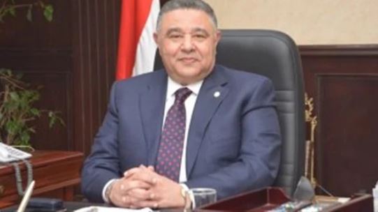 عمرو حنفي 