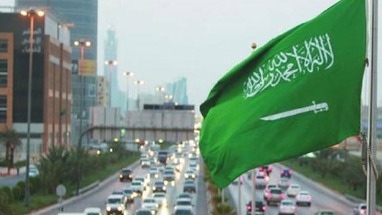 السعودية تسجل 1147 إصابة جديدة بـ فيروس كورونا