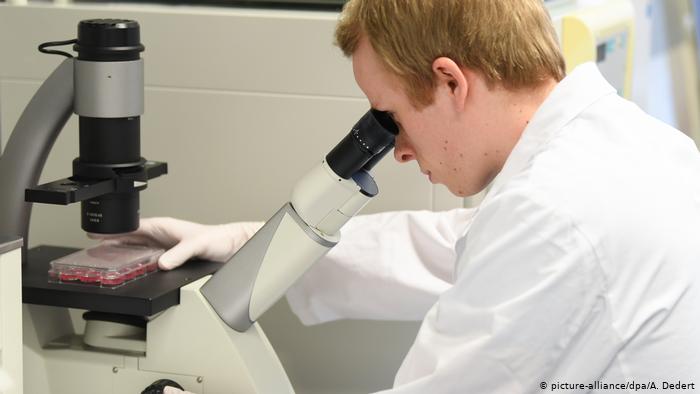 المعهد الالمانى للقحات : الموافقة على إجراء الاختبارات السري