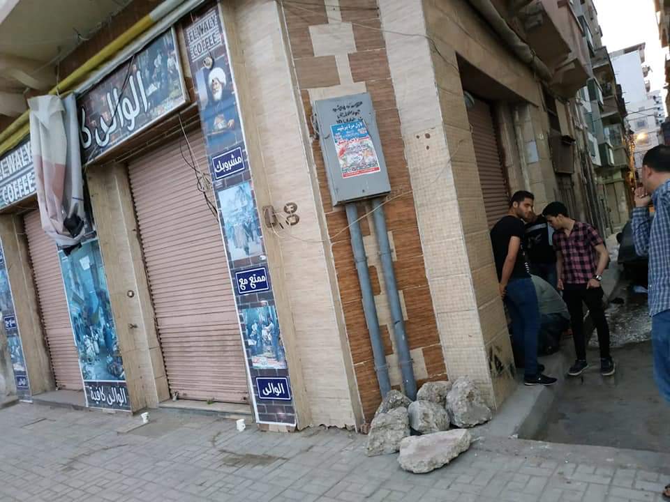 غلق وتشميع المحلات المخالفة في البحيرة