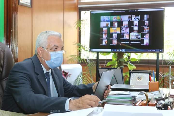 اجتماع جامعة المنوفية عبر الإنترنت  اجتماع جامعة المنوفية عبر الإنترنت
