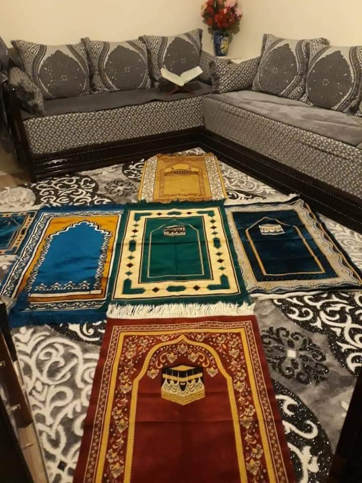العبادة في البيت 