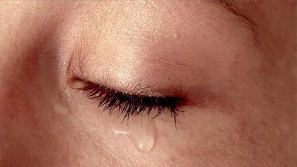 أمين الفتوى: بلع الدموع يفسد الصيام في هذه الحالة أمين الفتوى: بلع الدموع يفسد الصيام في هذه الحالة