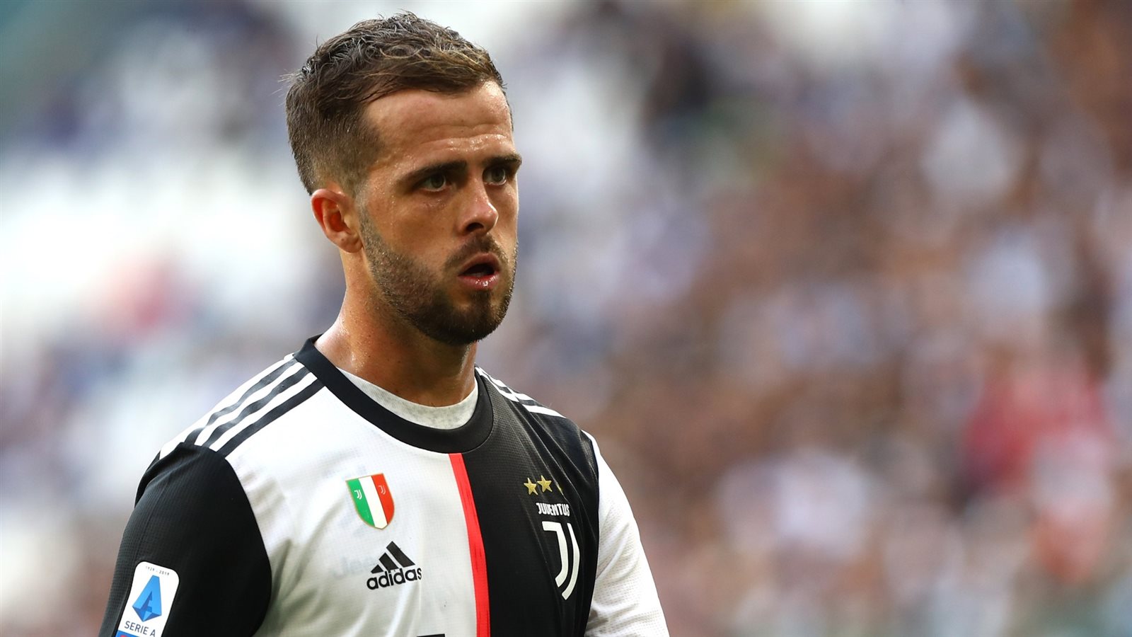 بيانيتش لاعب يوفنتوس