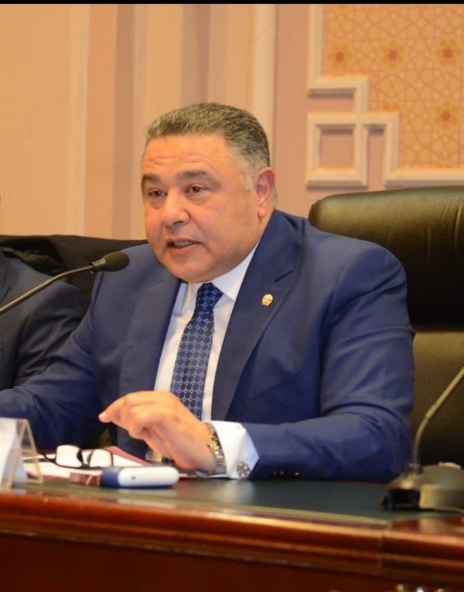 اللواء عمرو حنفى محافظ البحر الأحمر 