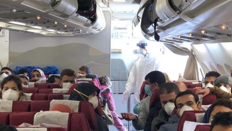 العالقين بالخارج