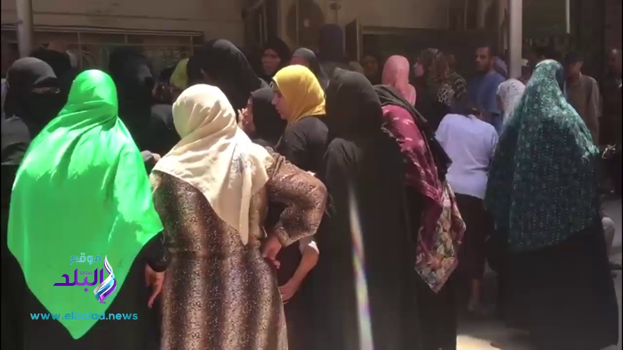زحام امام مكتب بريد