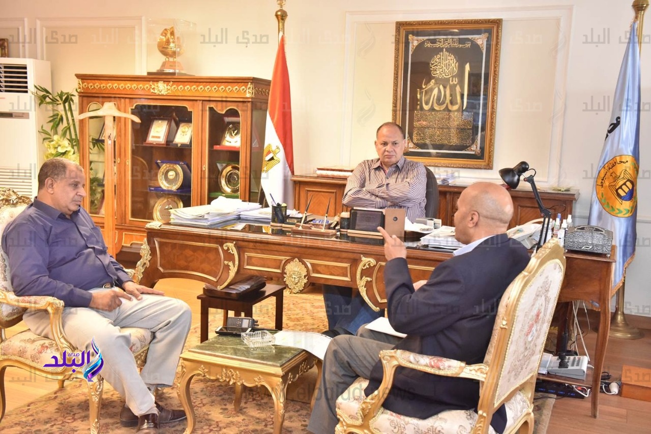 اللواء عصام سعد محافظ أسيوط