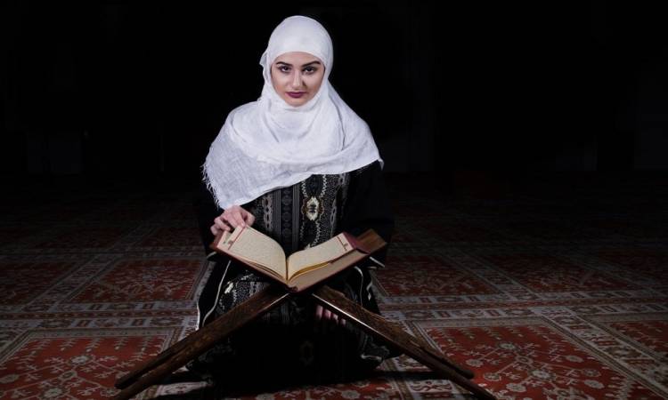 حكم الصيام في فترة الاستحاضة .. تعرف على موقف الشرع