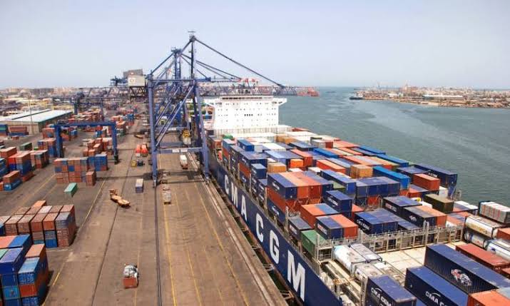 صادرات من الملابس الجاهزة 