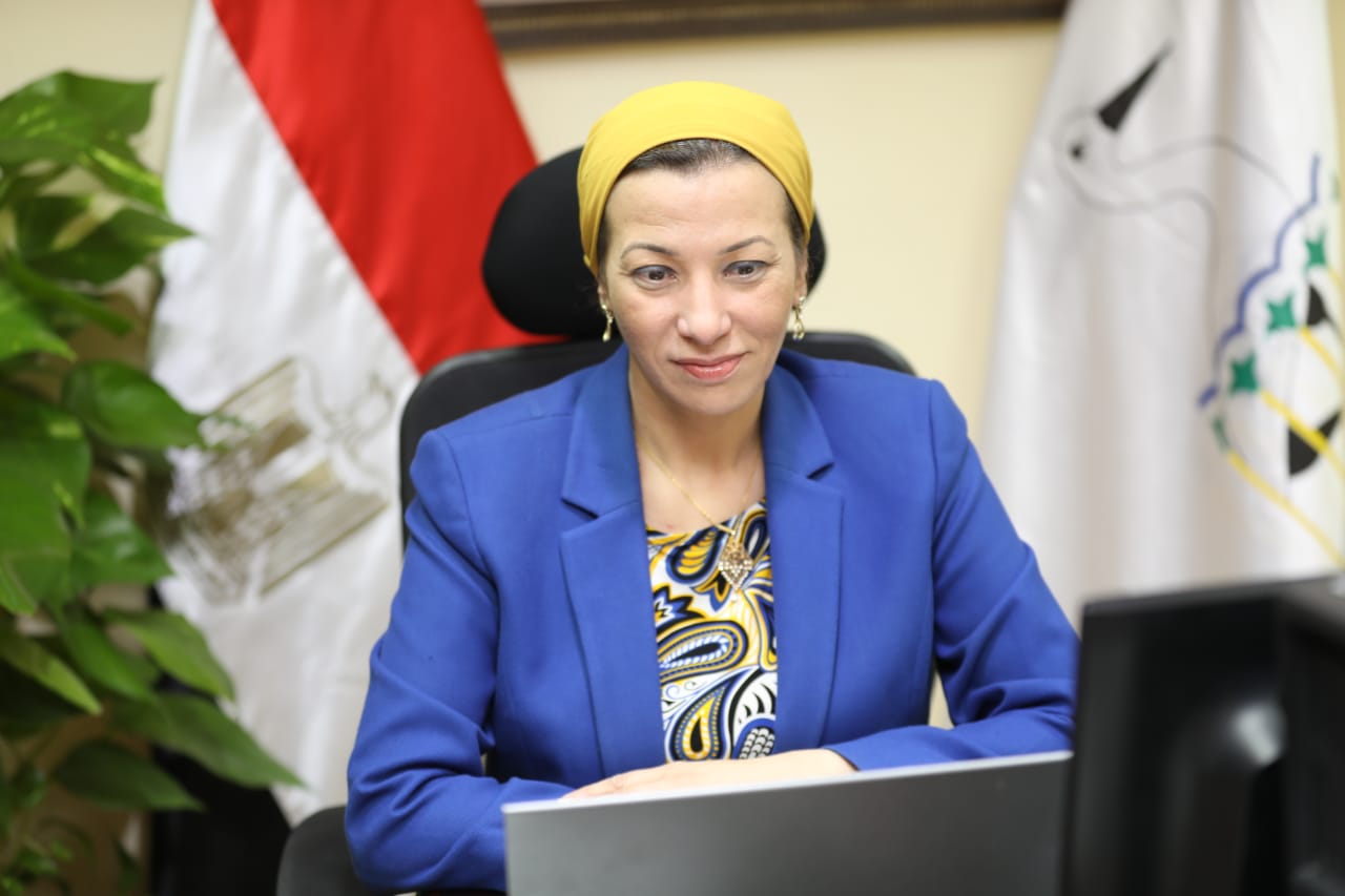 الدكتورة ياسمين فؤاد وزيرة البيئة 