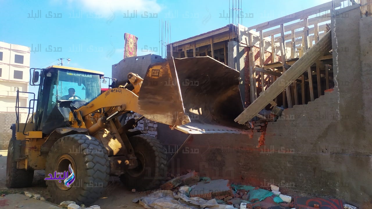 إزالة ٤٤٨ حالة تعدي على٢١ فدان خلال شهر