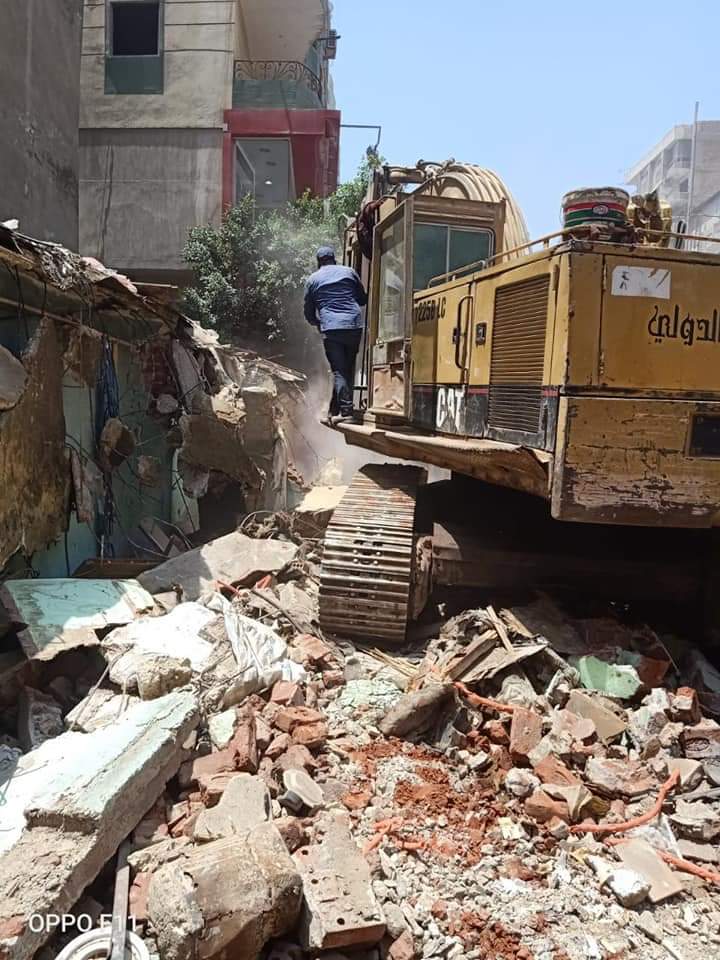 البدء في إزالة عقارات شارع ترسا 