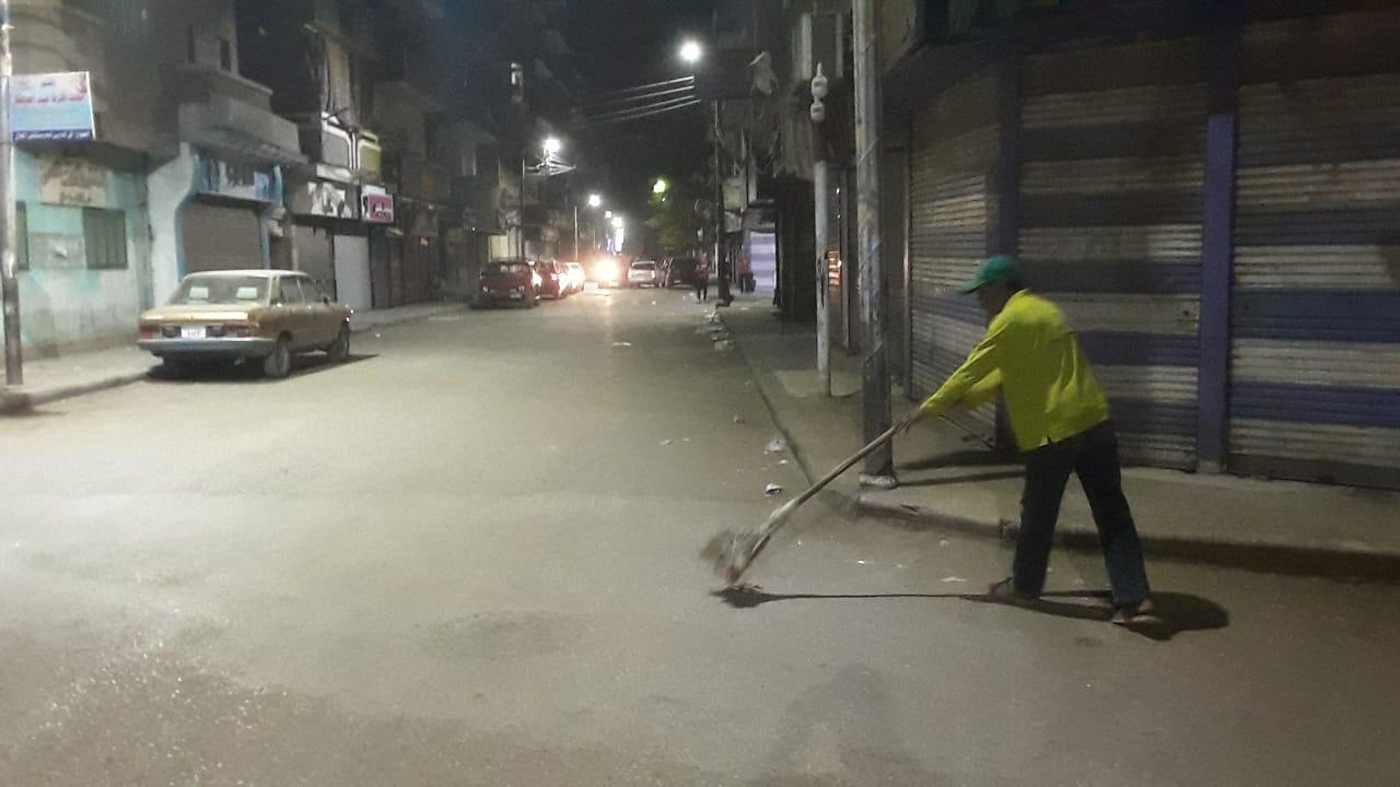 رفع 487 طن قمامة ومخلفات صلبة خلال 3 أيام بسوهاج