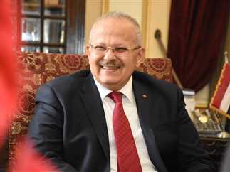 رئيس جامعة القاهرة