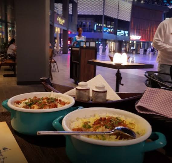 شروط استقبال المستهلكين في مطاعم دبي