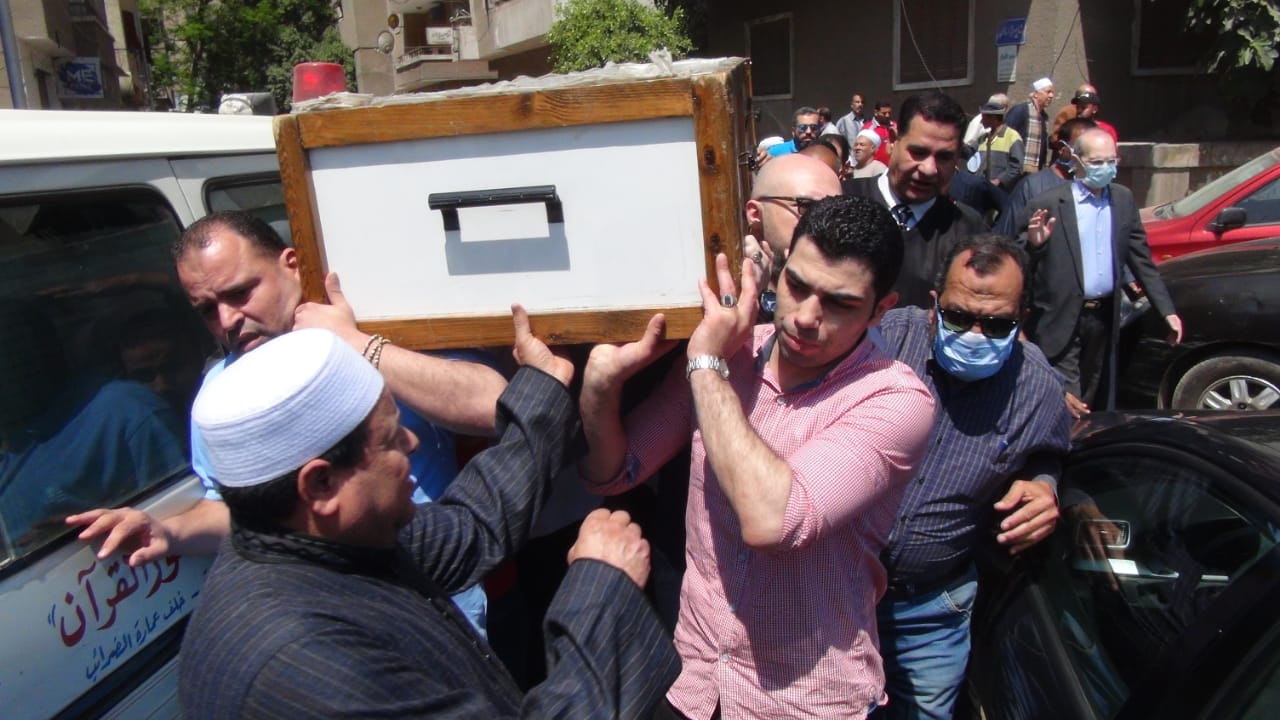 تشيع جثمان الشيخ محمد محمود الطبلاوي لمثواه الاخير