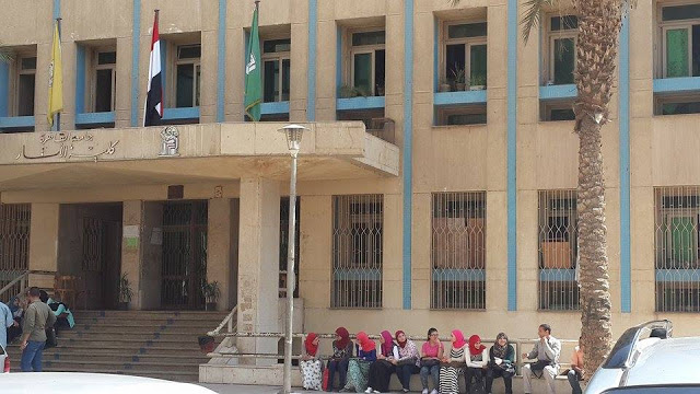 كلية الآثار جامعة القاهرة