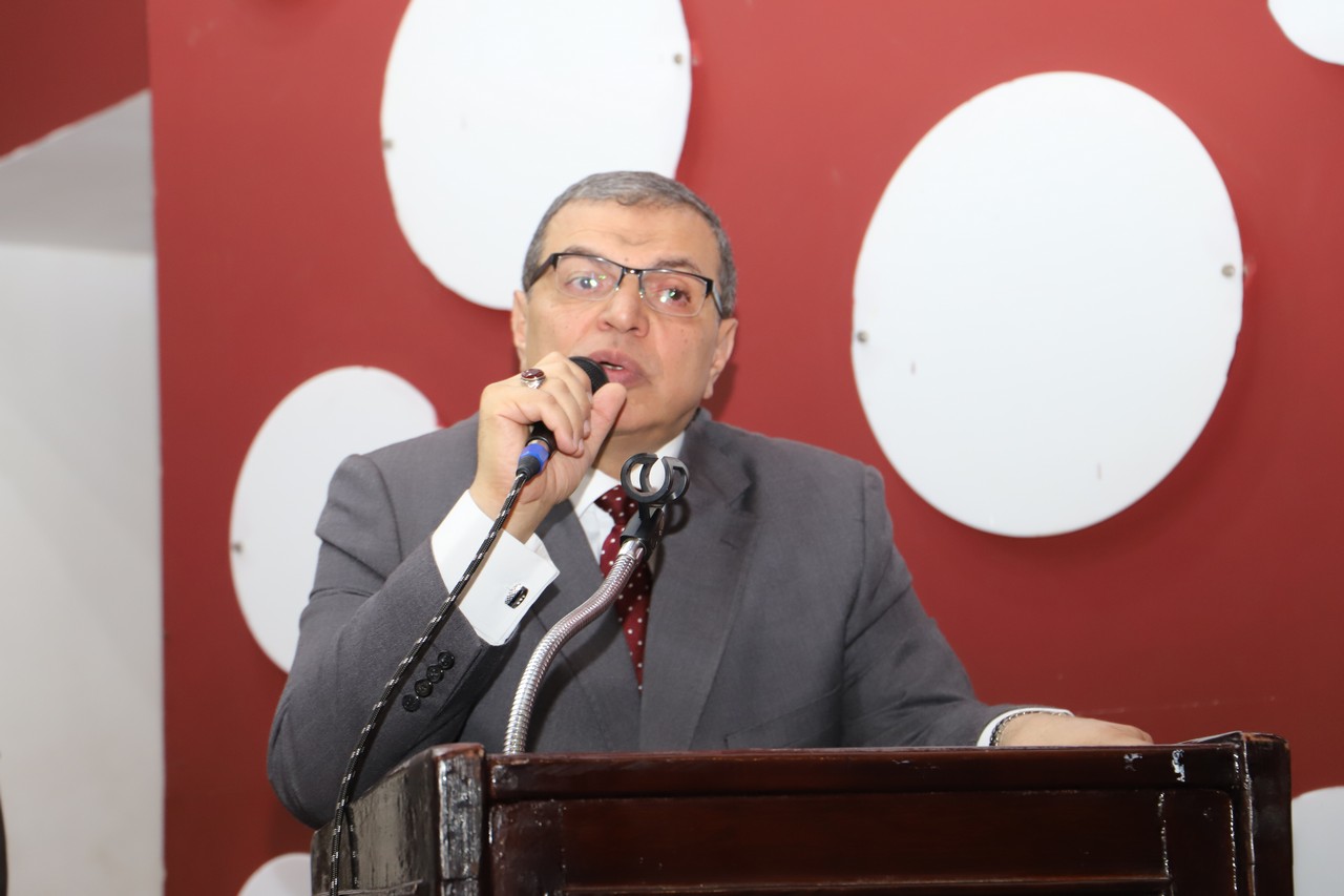  محمد سعفان وزير القوى العاملة