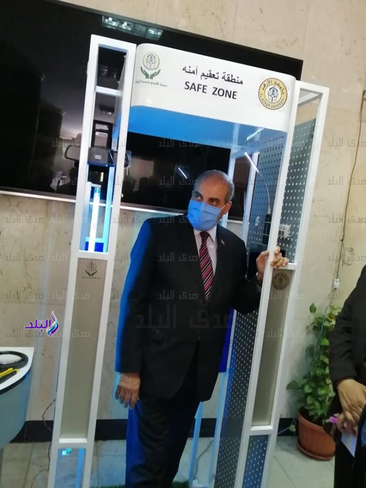 رئيس جامعة الأزهر يتفقد الكابينة