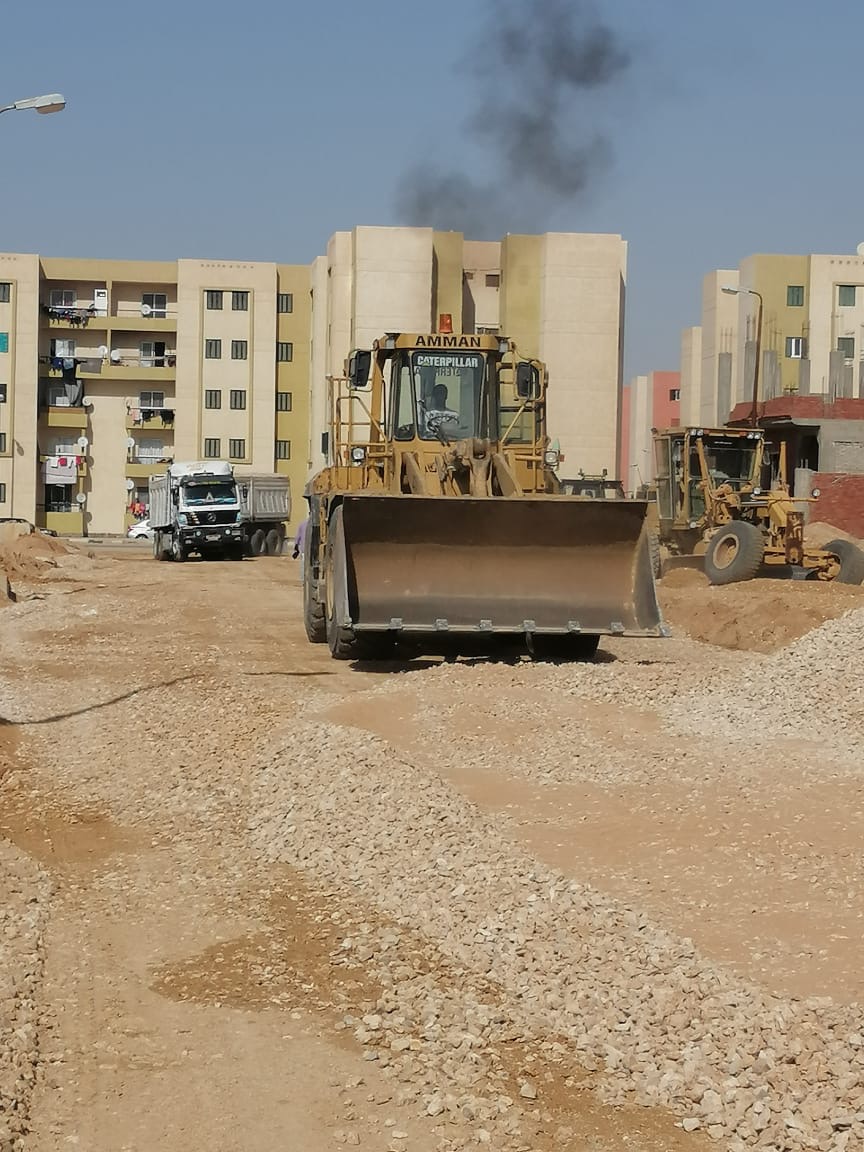 استكمال أعمال المرافق لقطع أراضى الإسكان الاجتماعى