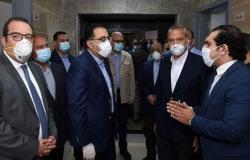 مدبولى يتفقد مطار القاهرة للتأكد من تطبيق الاجراءات الوقائية