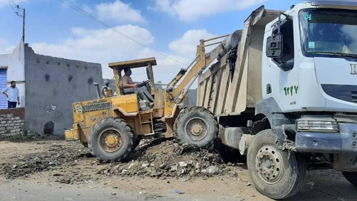 رفع القمامة والمخلفات 