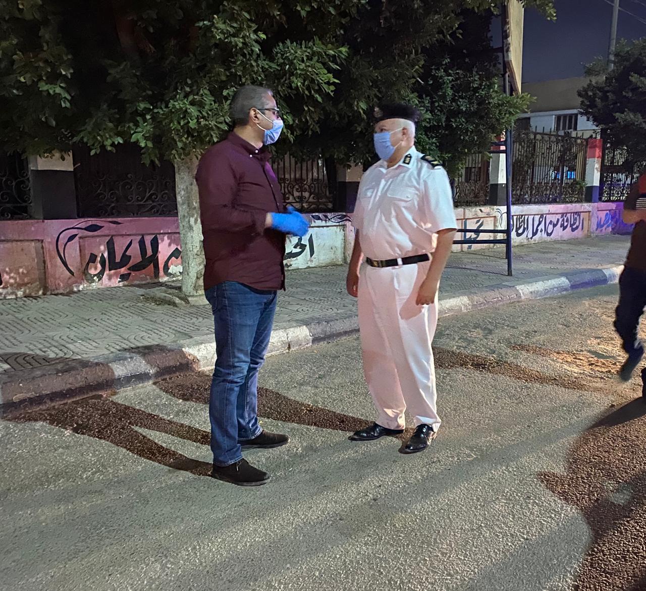 جولة ليلية لمحافظ الفيوم لمتابعة التزام المواطنين 