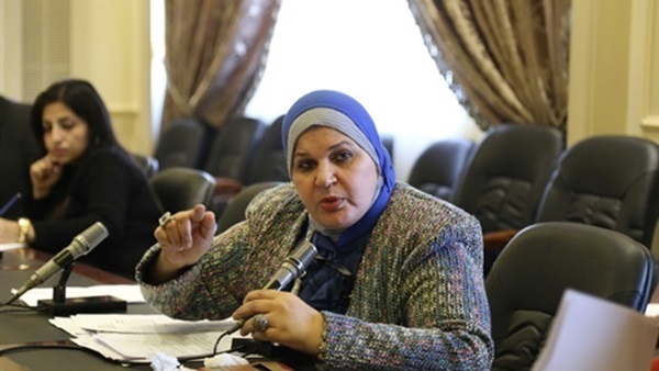 النائبة مايسة عطوة النائبة مايسة عطوة