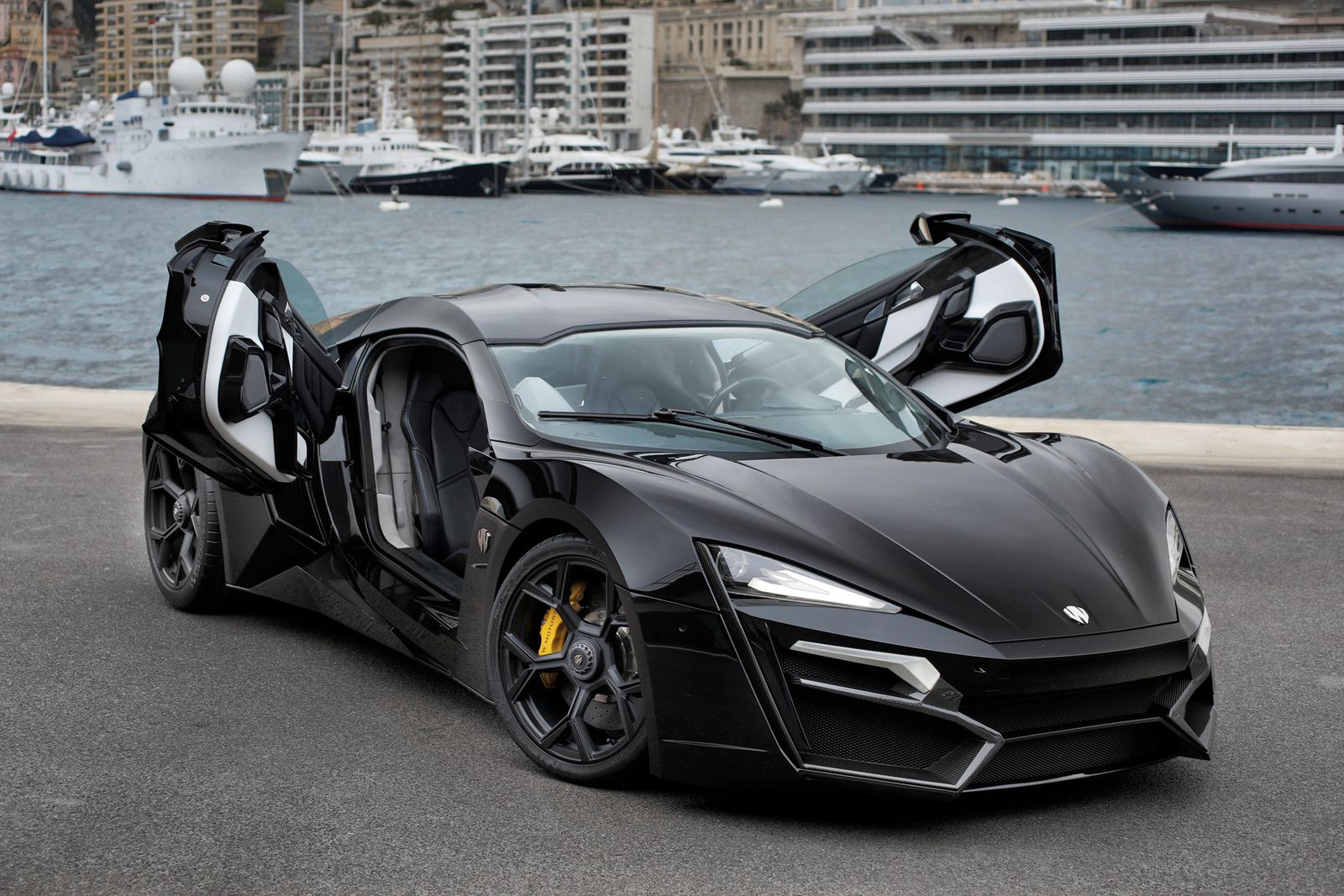 لايكان هايبرسبورت laican hypersport