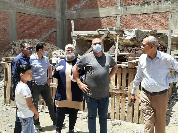  هدم وإزالة 5 منازل عشوائية بالقابوطى في بورسعيد 
