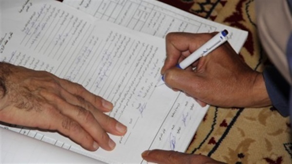 سيدة تحرر محضر ضد أحد أقباط المهجر