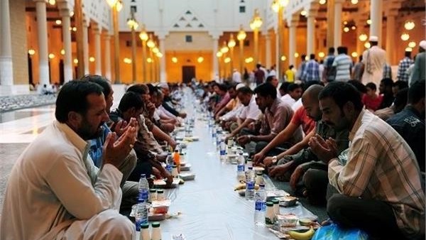 موعد اذان المغرب ودعاء الرسول عند الافطار
