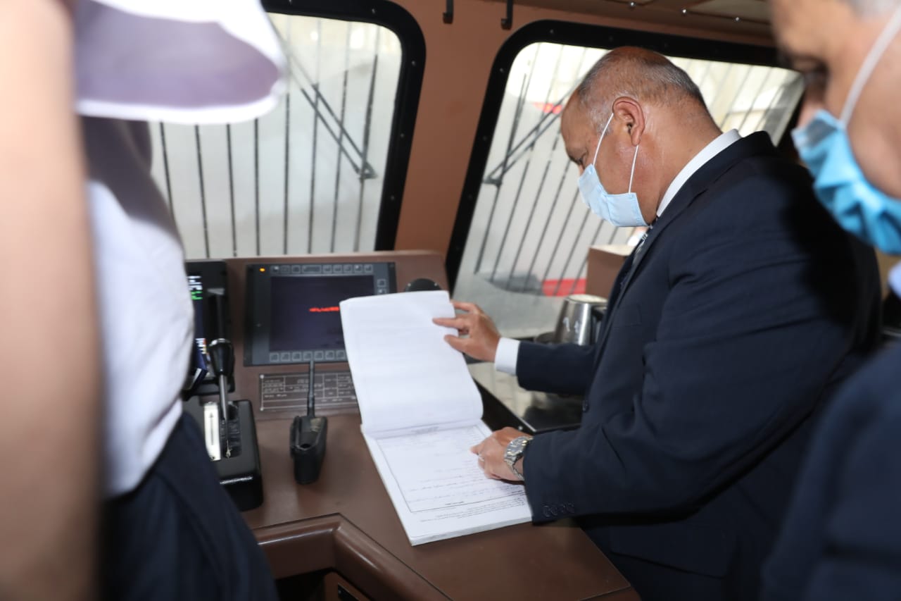 وزير النقل بمحطة الشهداء 