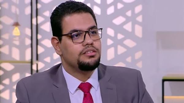 محمد نجم الخبير الاقتصادي