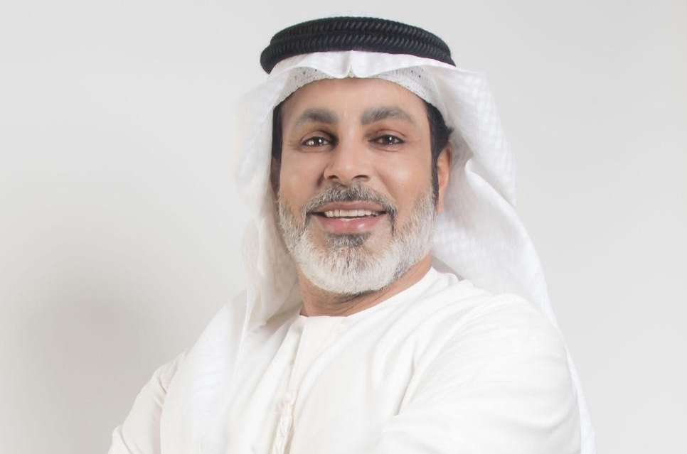 الفنان الإماراتي خالد الخالدي