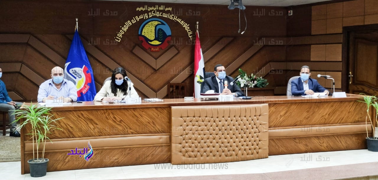 اللواء هشام آمنة محافظ البحيرة