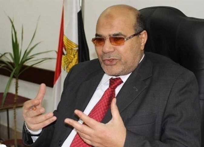 الدكتور غانم السعيد