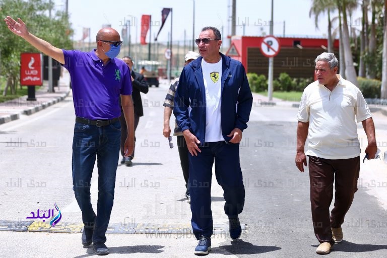 جانب من تفقد الخطيب فرع الشيخ زايد