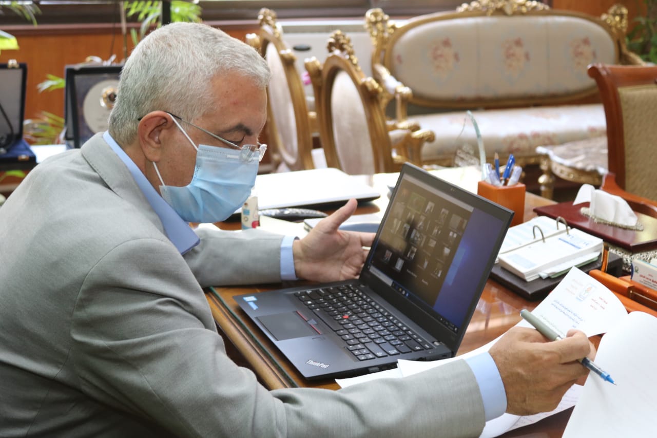 الدكتور عادل مبارك رئيس جامعة المنوفية