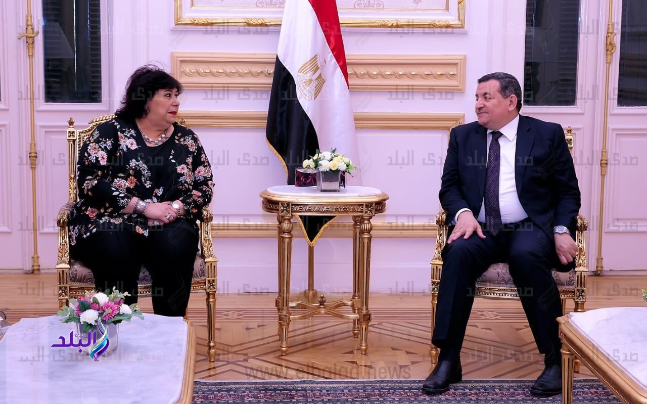 لقاء أسامة هيكل ووزيرة الثقافة 