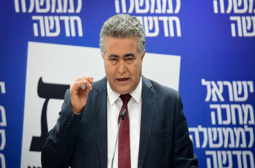 أول رد إسرائيلي على الغاء أبومازن الاتفاقيات مع إسرائيل