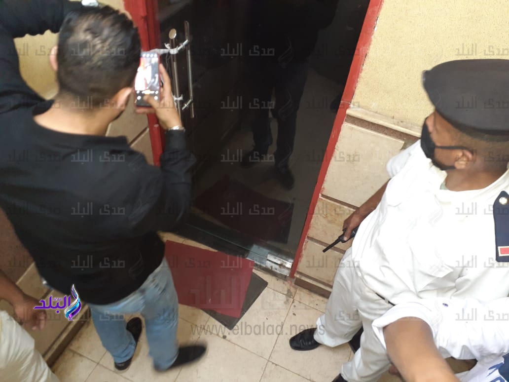 غلق وتشميع 10 محلات وجيم رياضي و2 مقهى في البحيرة