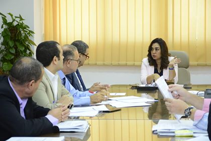 اجتماع محافظ دمياط بالتنفيذيين في المحافظة 