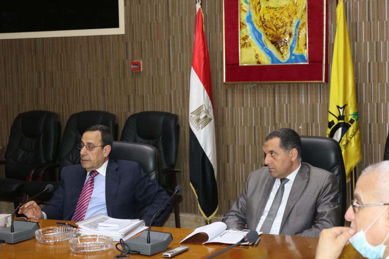 اجتماع محافظ شمال سيناء 